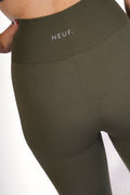 Queen Legging - Warm Khaki
