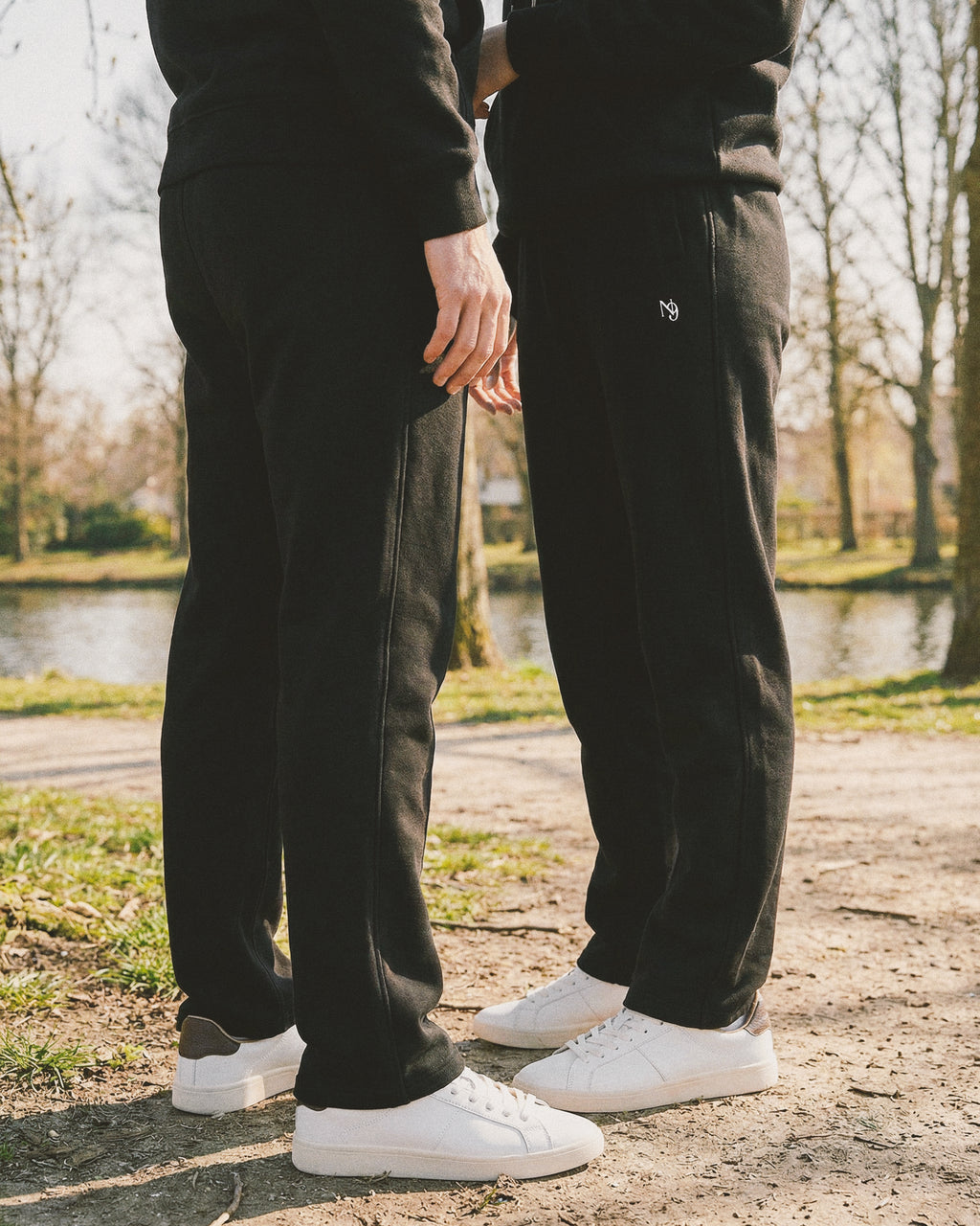 Neuf. Signature Sweatpants - Black