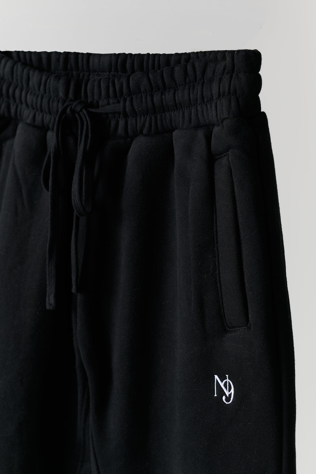 Neuf. Signature Sweatpants - Black