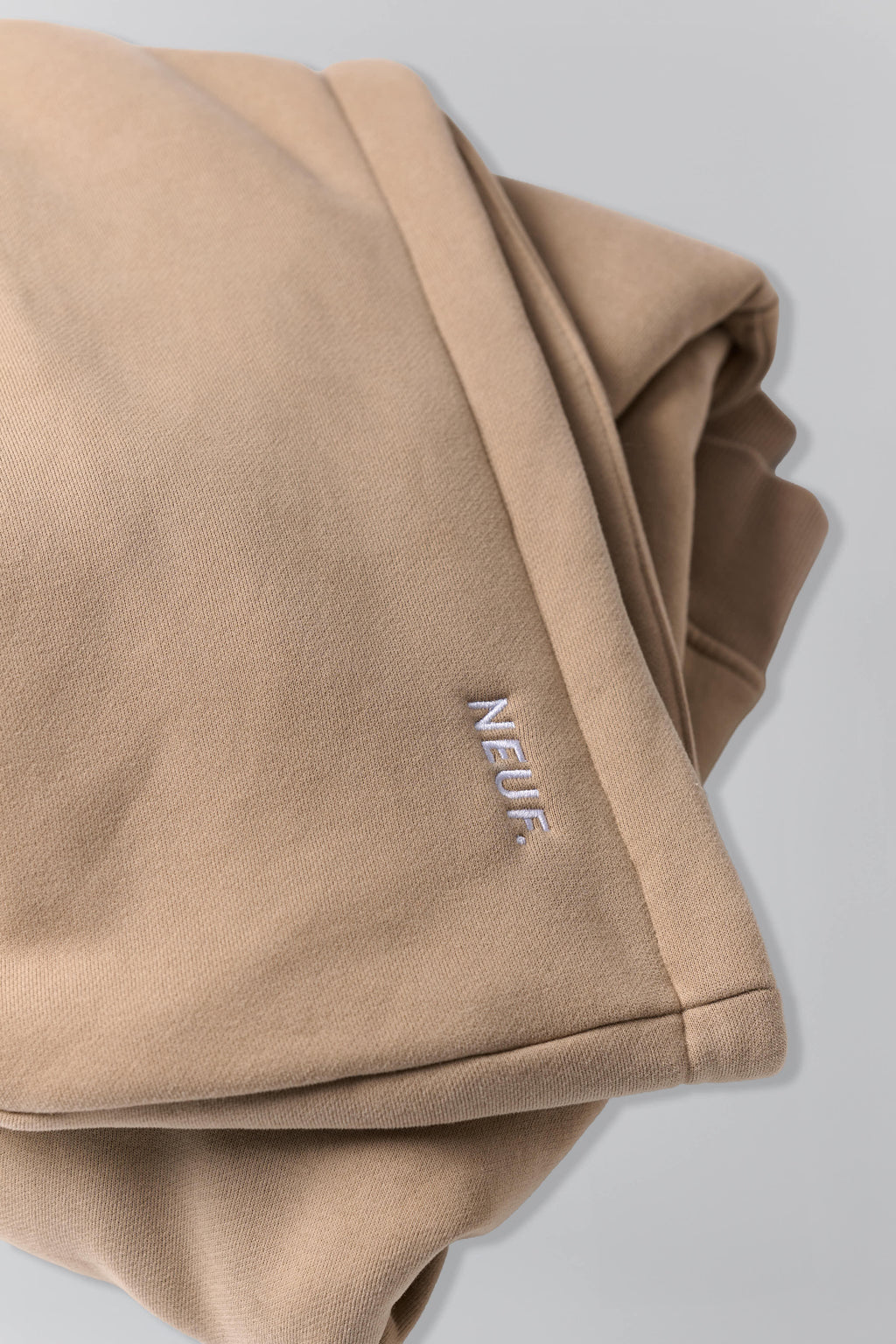 Neuf. Signature Set - Hazelnut