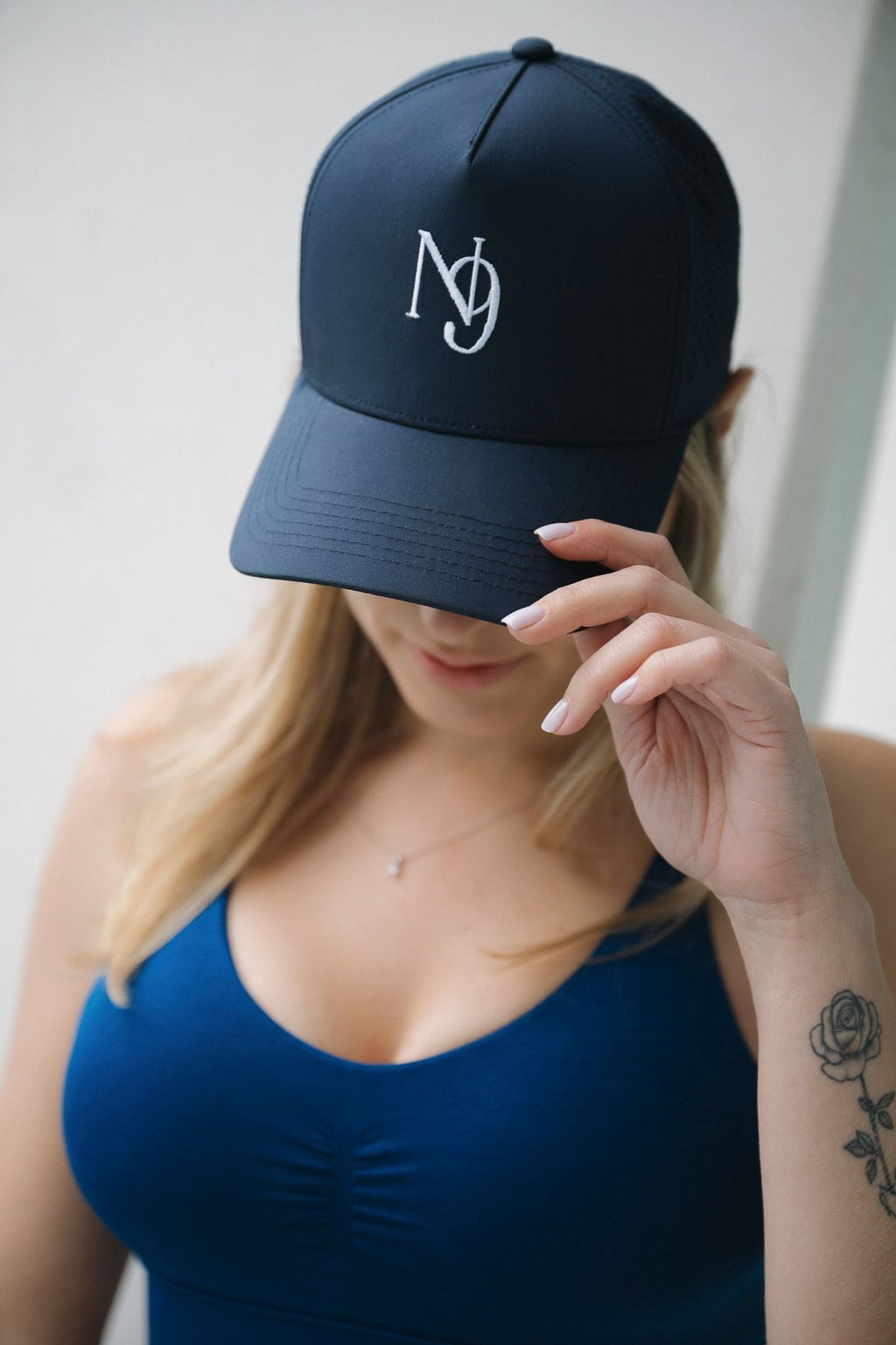 Casquette Signature NEUF.