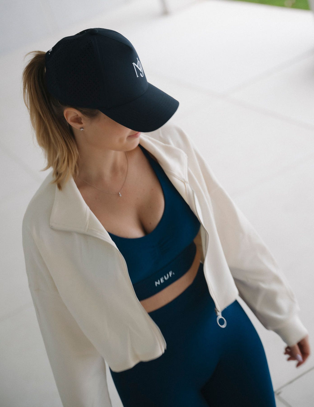 Casquette Signature NEUF.